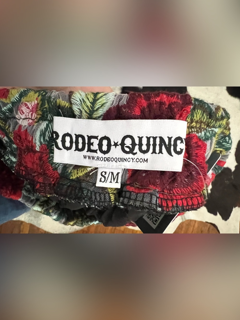 Ruby Rosita Embroidered Pants - Picture 6 of 8